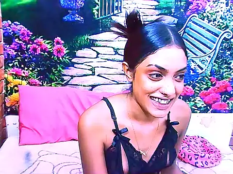 indianpretty14u2luv (F teen) - ...