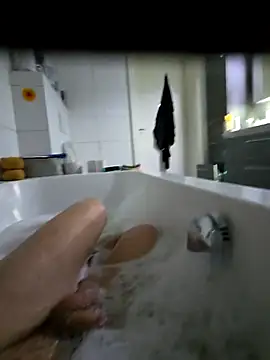 ktmtom247 (Ask my age) - #austrian #big-cocks #brunettes #cam2cam #cheap-privates #daddies #flashing #german #handjob #hd #medium #mobile #smoking #straight #white