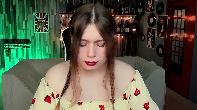 fioramarmoris - FioraMarmoris's free webcam - UK Sex Cams