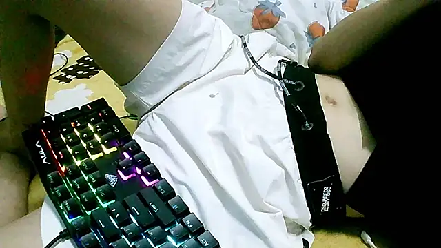 kangc369 - Kangc369's free webcam - UK Sex Cams