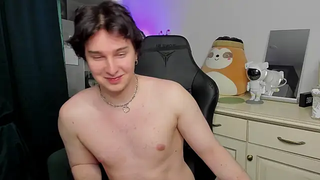 Preview Vincent_Strong