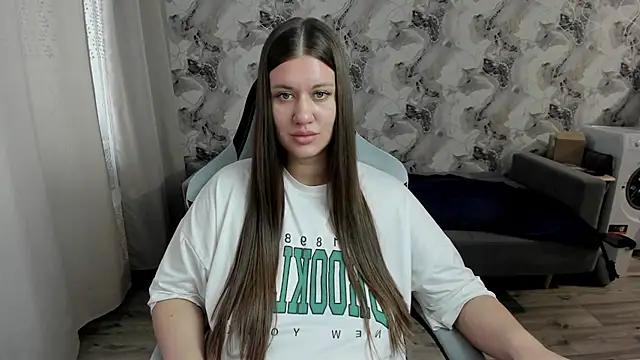 free nude chatroom Lis Kollen