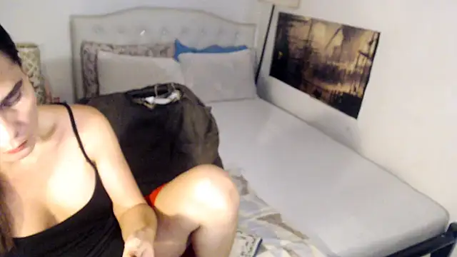 ninadom4cum (T milf) - HUGE CUM SHOTS FOR YOU!!