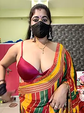 Poly_bhabi - Cams en Vivo