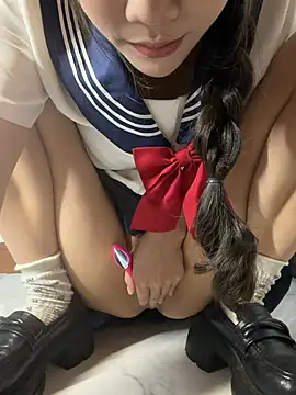 美女Fire-18在线直播