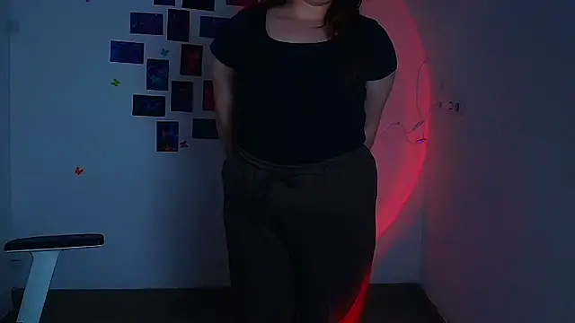 kitty_mia_kitty - Kitty_Mia_Kitty's free webcam