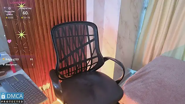 nena_cupcake_ webcam