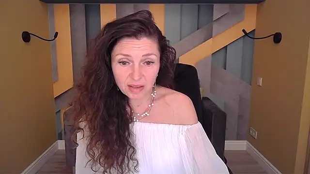 ellalong - EllaLong's free webcam