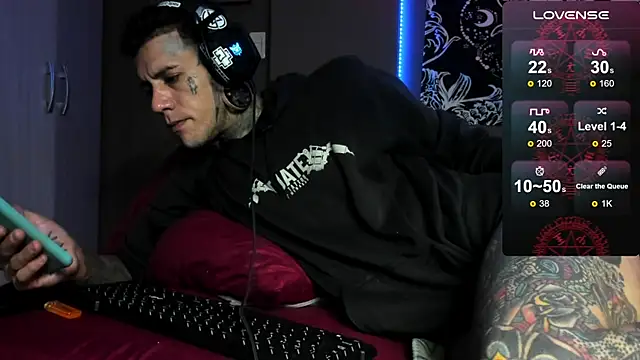 cleoo_jhonny - Cleoo_jhonny's free webcam - UK Sex Cams