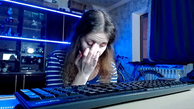 pa1e_pr1ncess - Pa1e_pr1ncess's free webcam - UK Sex Cams