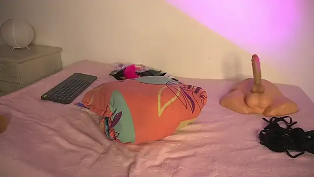 pocahotass_11 webcam