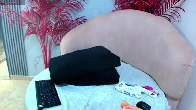 Ashley-Blake1 webcam