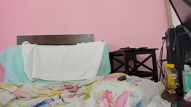 HotSweetAngel webcam