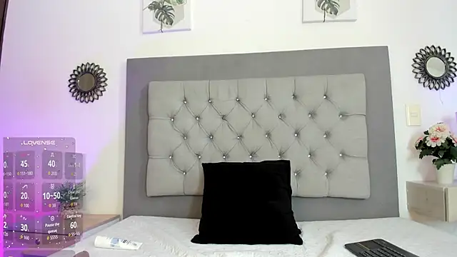 Arya_Grey webcam