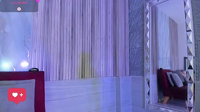 BriannaChelsea webcam