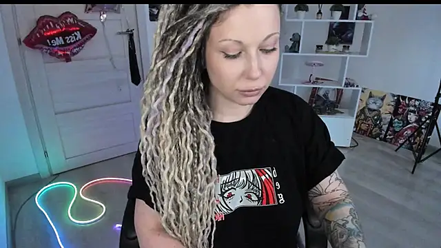 HoneySallyMoore webcam