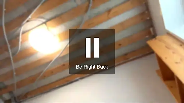 Adel_strongwoman webcam