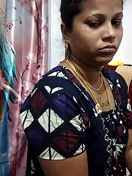 sweetqueen143 webcam