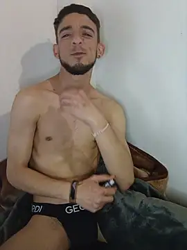 Meliodas97xxx webcam