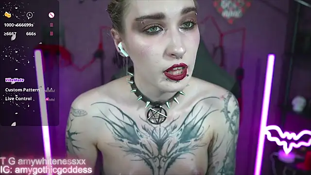 amywhitenessxx webcam