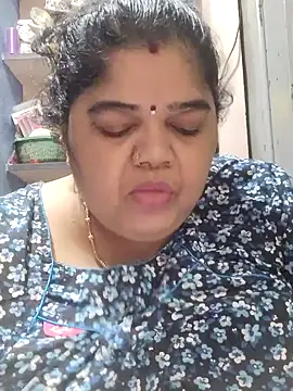 tamilthanushri webcam