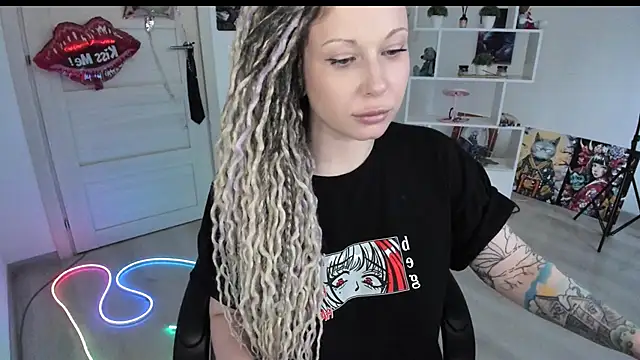 HoneySallyMoore webcam