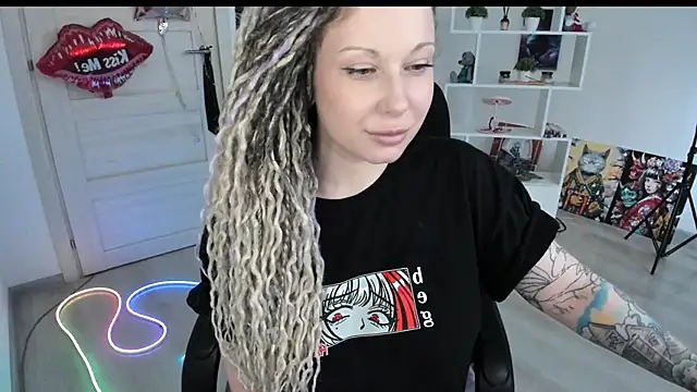 HoneySallyMoore webcam