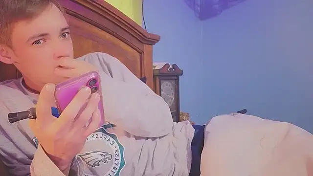 Ilovepussy1911 webcam