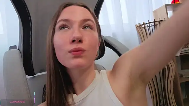 Kira_mindnes webcam