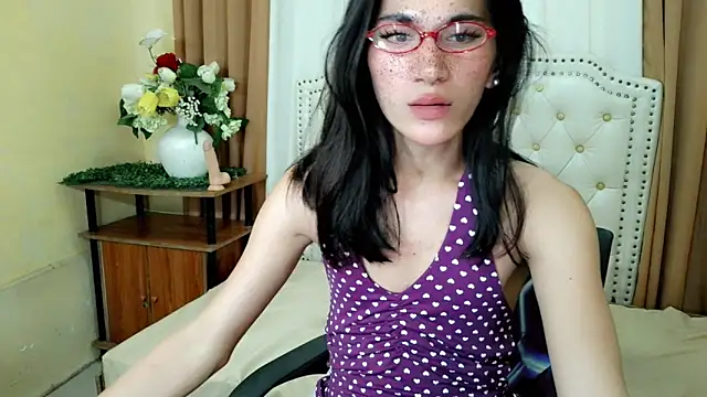 yourpinay_ecca - Yourpinay_Ecca's free webcam - UK Sex Cams