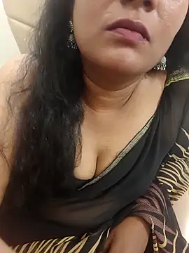 Aunty_Boy_143 webcam