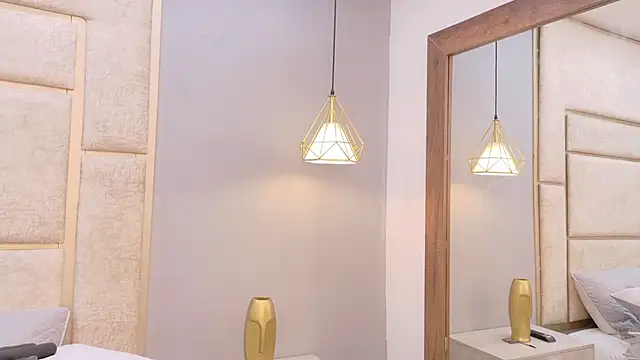 NaughtyHally_ webcam