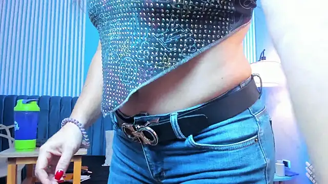 dahianeconnor webcam