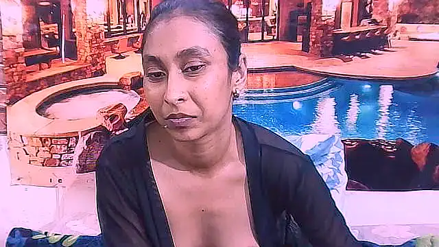 IndianSexyButt webcam