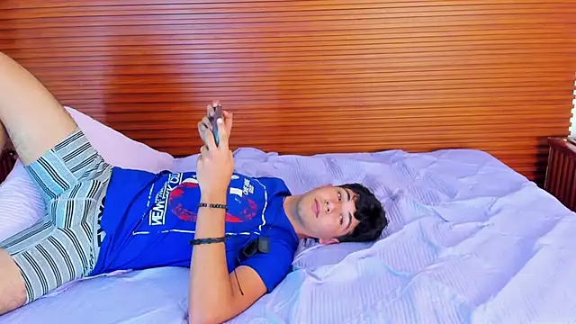 peakk_twiinns webcam