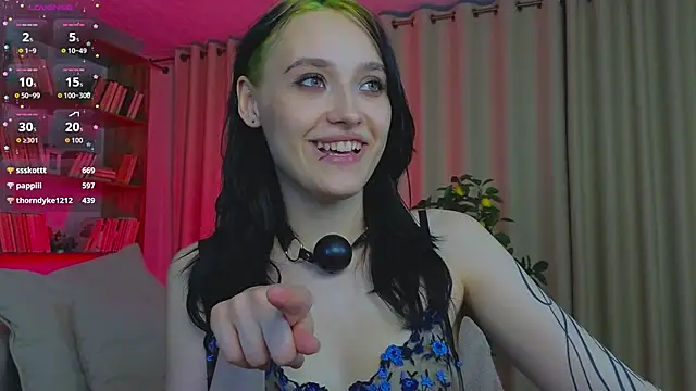 DarcyBlackwood webcam