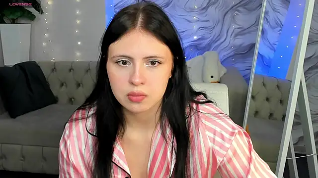 kisa_blaze - Kisa_Blaze's free webcam - UK Sex Cams