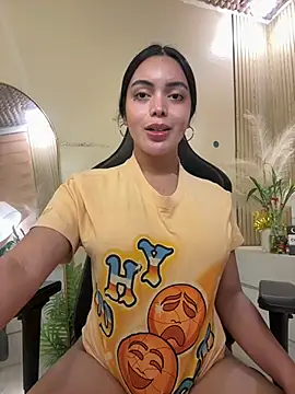 TS-SimplyTheBest's room