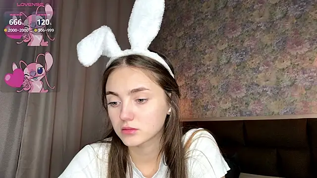 loradavi - LoraDavi's free webcam