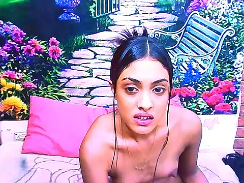 indianpretty14u2luv - IndianPretty14u2Luv's free webcam - UK Sex Cams