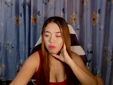 urlover_mae26 webcam