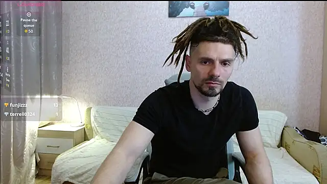 Aestheticguy101 webcam