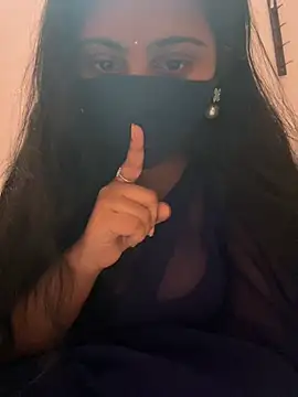 Webcam Model (priya__sexy_)  is live.Free join now!