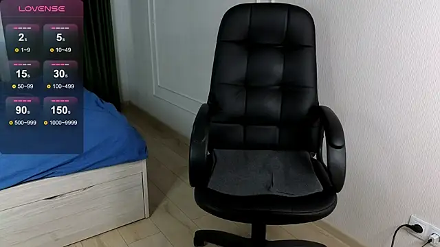 rory_reed (Ask my age) - cumshow