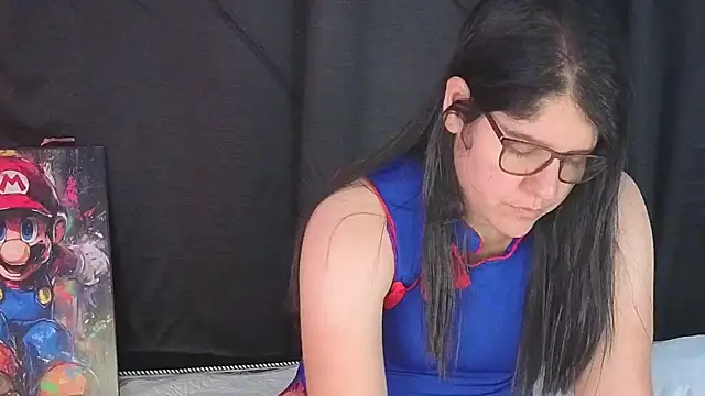 donnasoto (Ask my age) - 🍑 Open Hairyass Both Hands