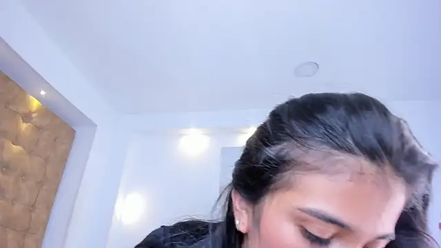 violet_giraldo webcam