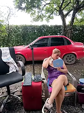 hotandfierylatinos2023 (G milf) - naked erotic dance