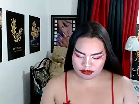 TSbrianaHugeCock webcam