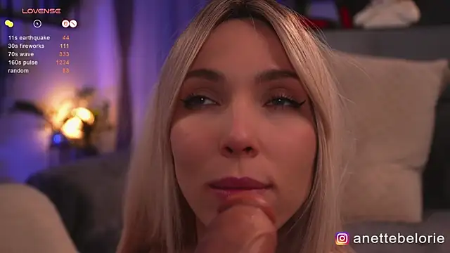 Anette_Belorie Live Webcam on Stripchat