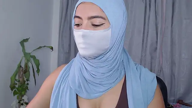 jade_nassar (F young) - Spank ASS x 20 hard